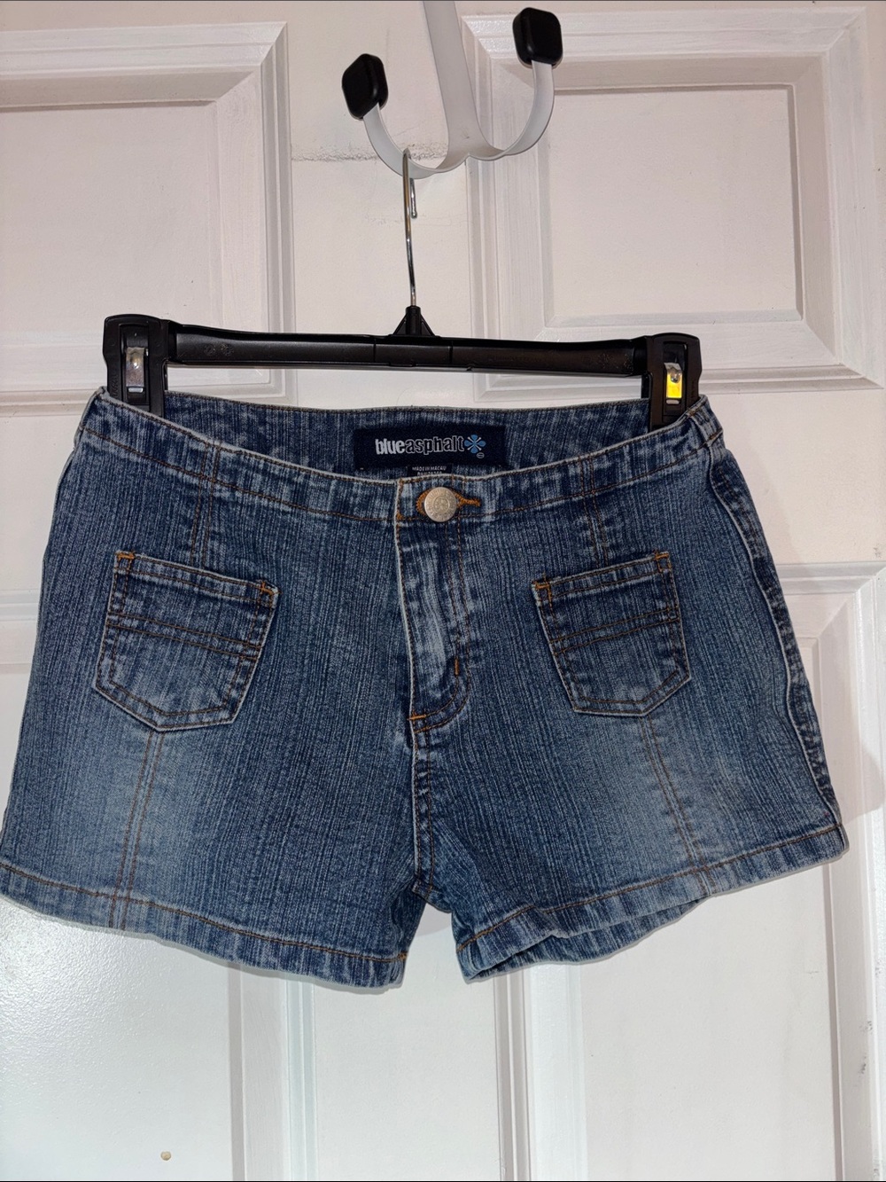 Vintage Y2K Blue Asphalt Medium Blue Denim Jean Shorts